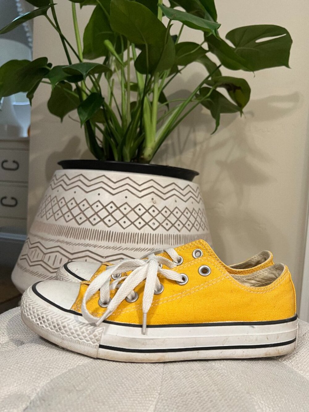 Birght Yellow Converse All Stars Size 6